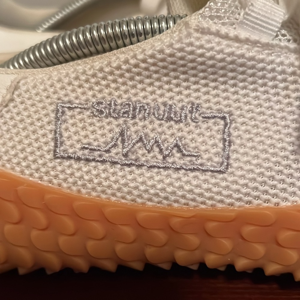 MENS SPRING AND SUMMER FLYNIT SHOE WHITE - Picture 3 of 4